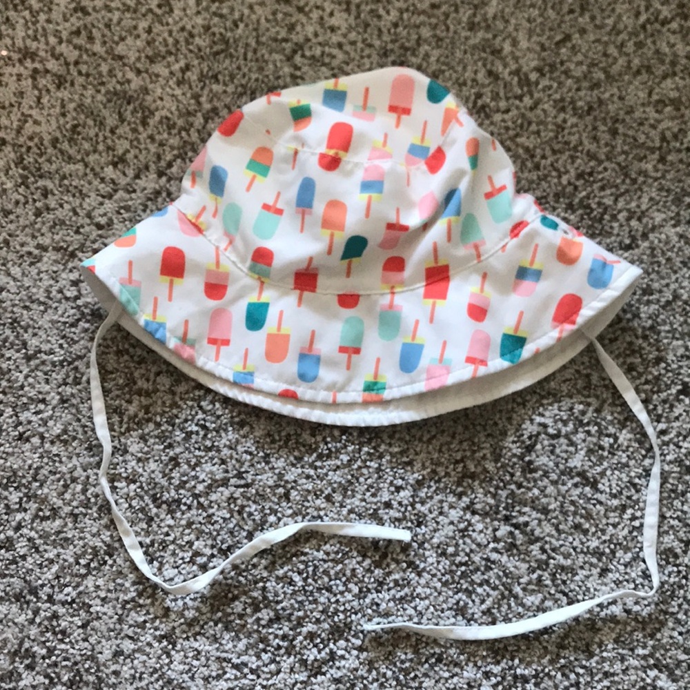 Lassig, 6-18 month Sun Protection Hat (White with popsicles)